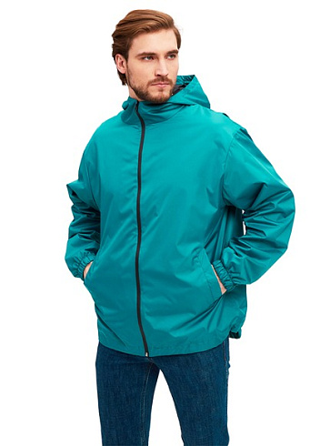 Ветровка с капюшоном